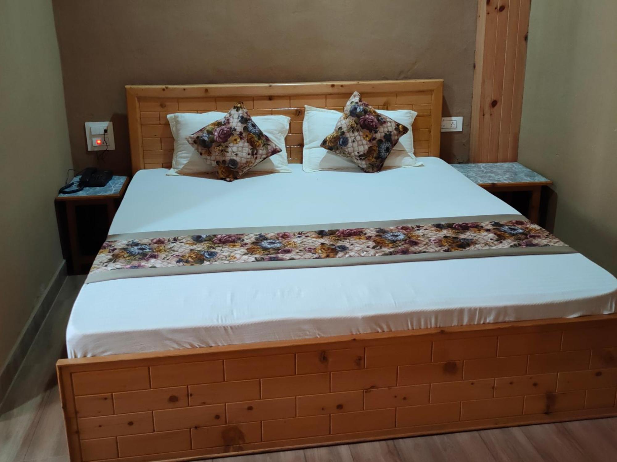 Hotel Cozy Haven Mandi Zimmer foto